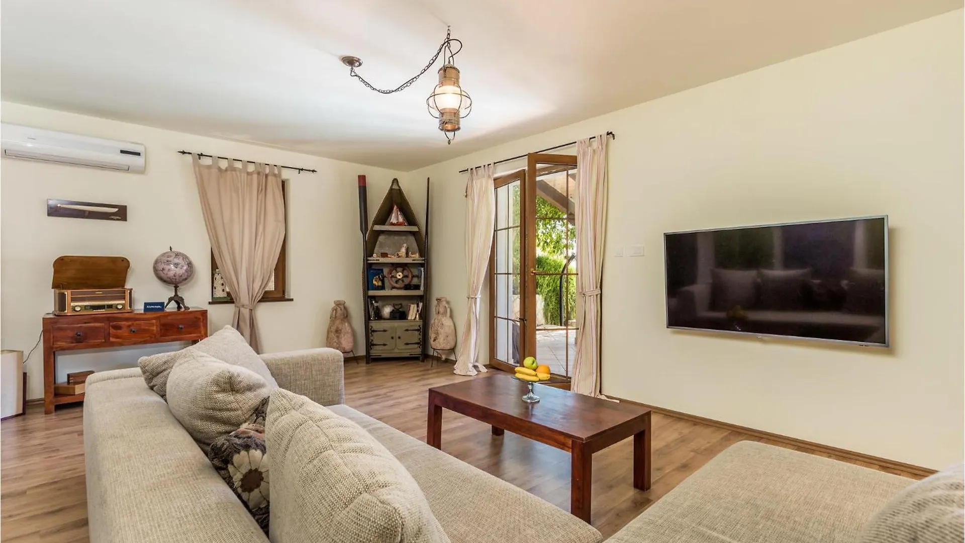Nice Home In Palit With Wifi Mundanije 0*,