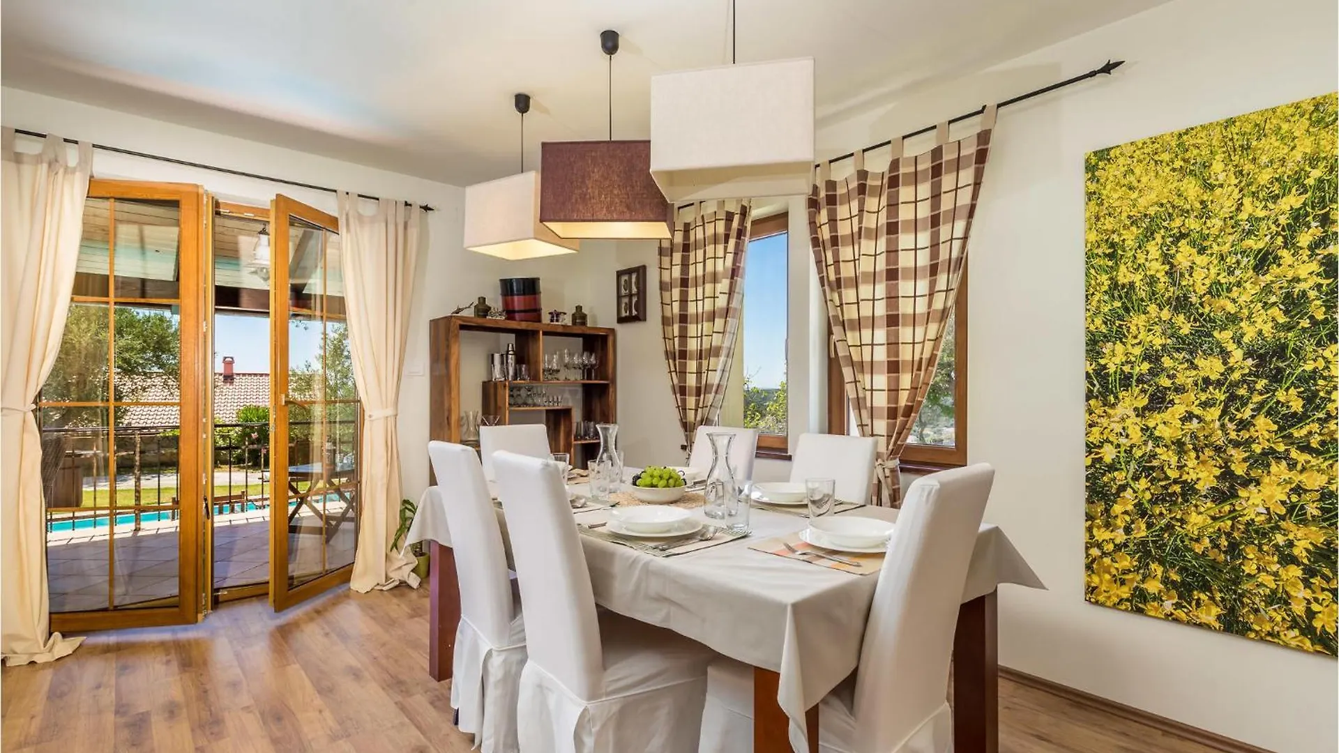 3 Bedroom Cozy Home In Palit