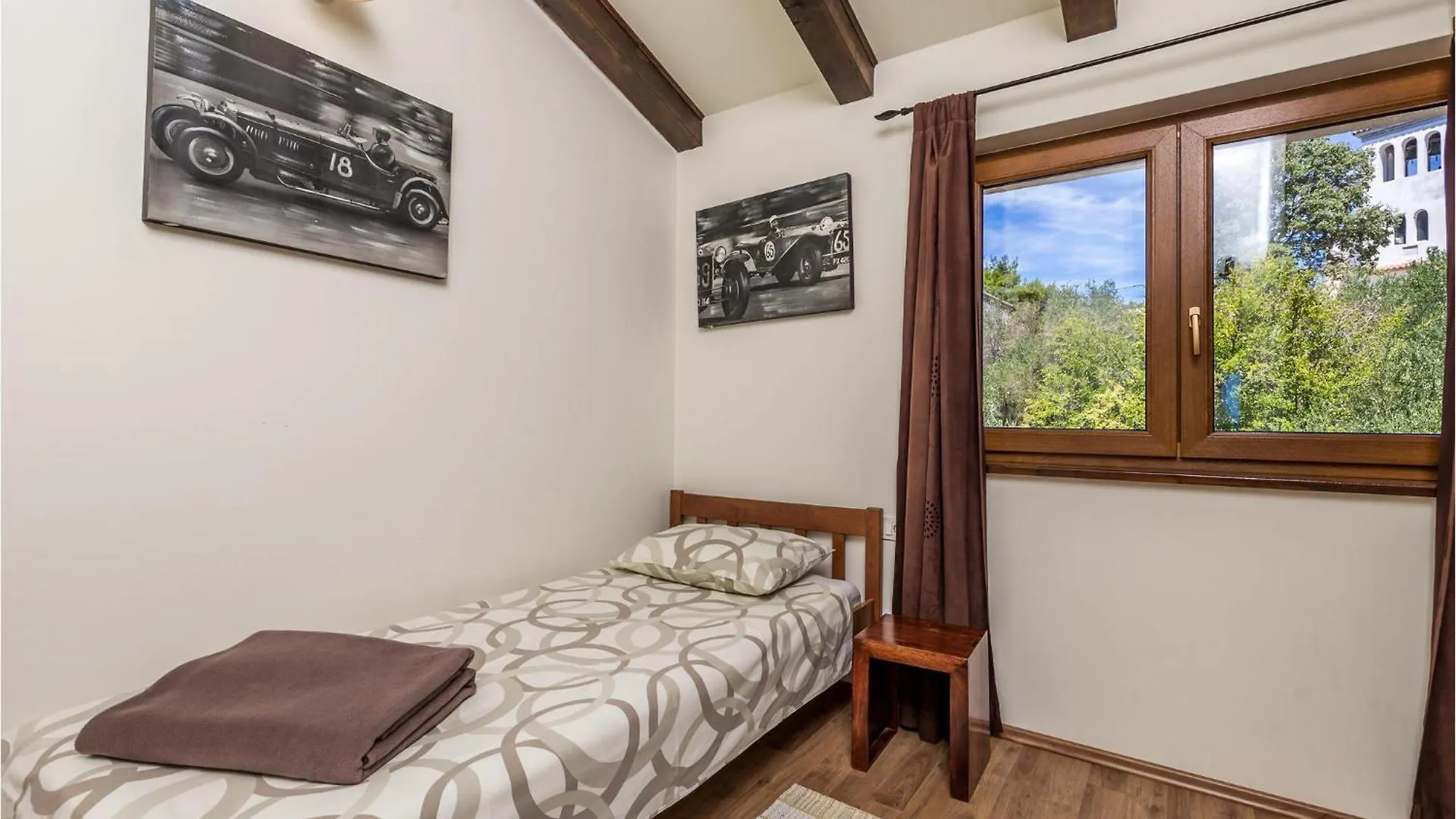 Nice Home In Palit With Wifi Mundanije