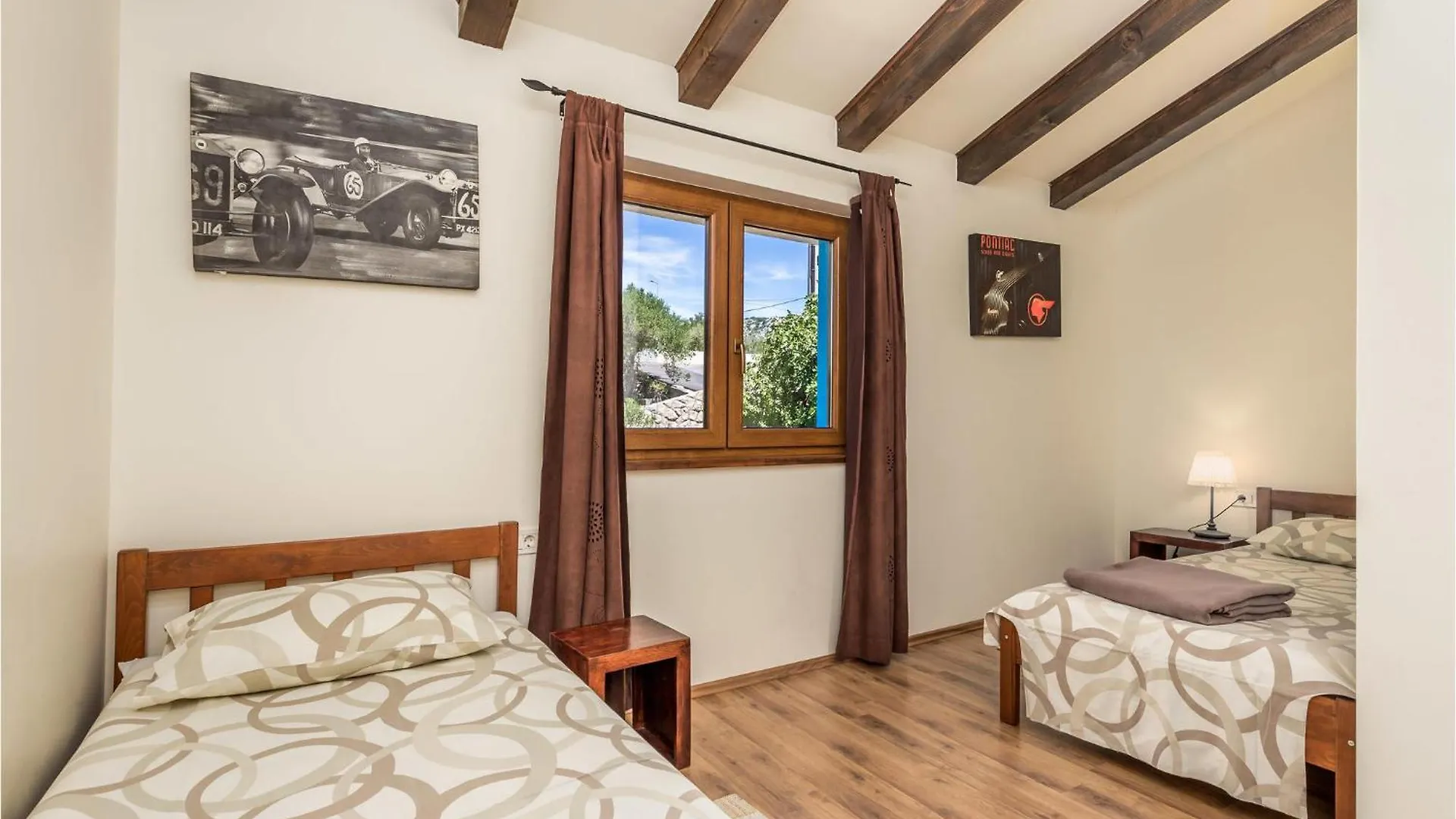 Nice Home In Palit With Wifi Mundanije Holiday home